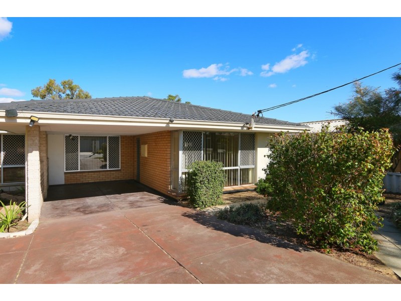 12B Ochiltree Way, Kardinya WA 6163