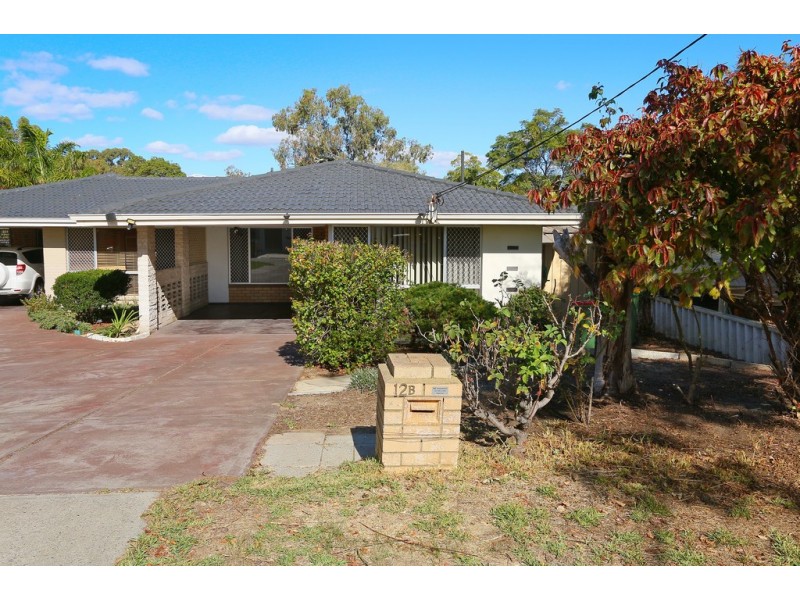 12B Ochiltree Way, Kardinya WA 6163