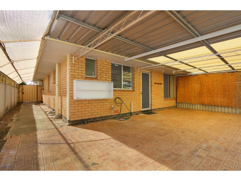 12B Ochiltree Way, Kardinya WA 6163