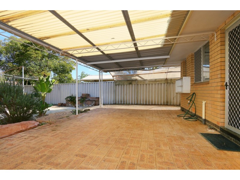 12B Ochiltree Way, Kardinya WA 6163