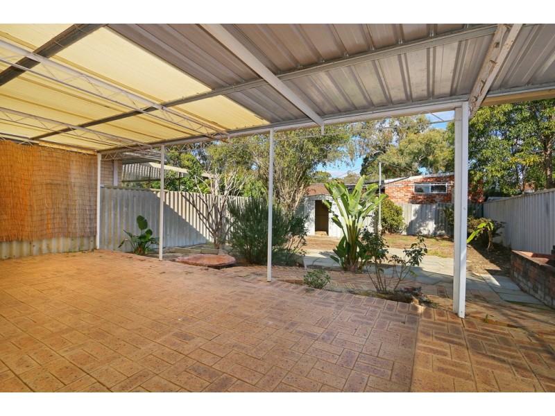 12B Ochiltree Way, Kardinya WA 6163