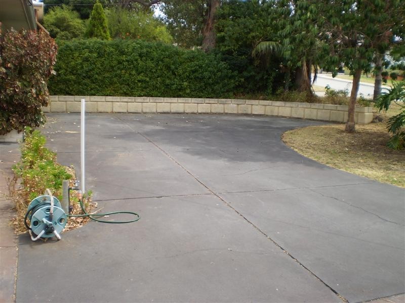 6 Quince Way, Coolbellup WA 6163