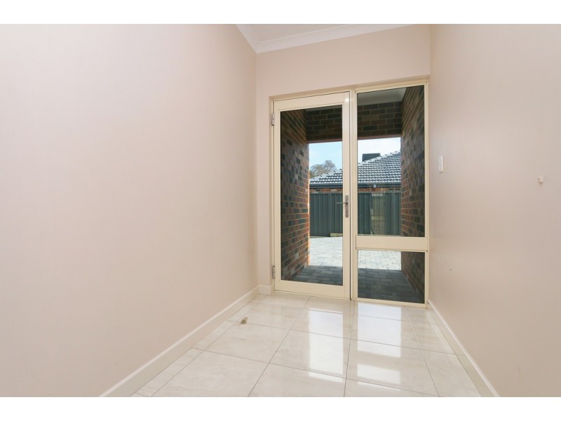 2/46 Gurney Road, Spearwood WA 6163