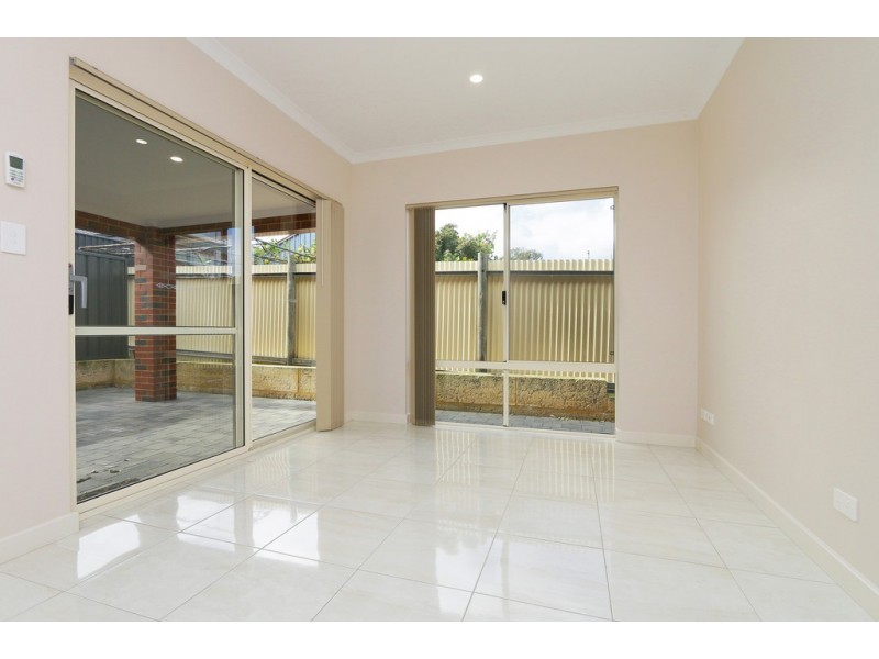 2/46 Gurney Road, Spearwood WA 6163