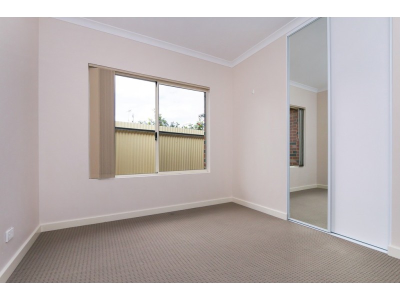 2/46 Gurney Road, Spearwood WA 6163