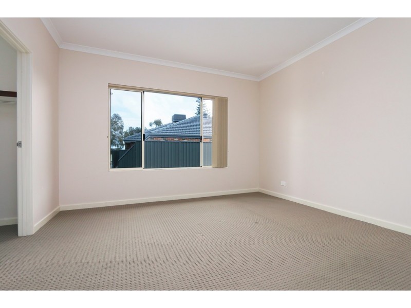 2/46 Gurney Road, Spearwood WA 6163