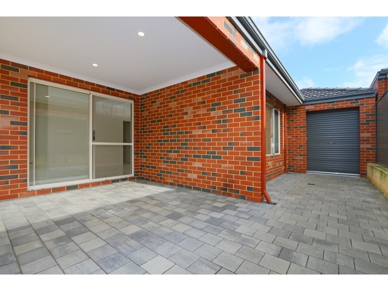 2/46 Gurney Road, Spearwood WA 6163