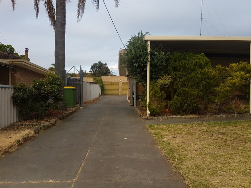 10 Graham St, Spearwood WA 6163