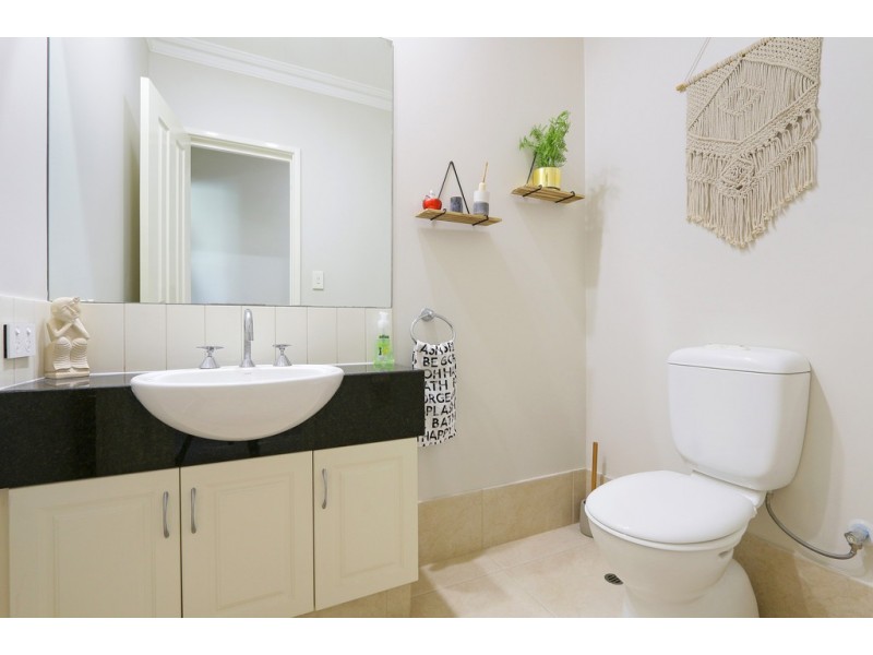 2 Tremont Gardens, Canning Vale WA 6155