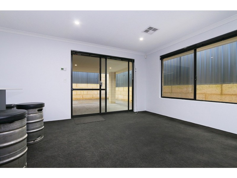 3 Shallcross Street, Yangebup WA 6164