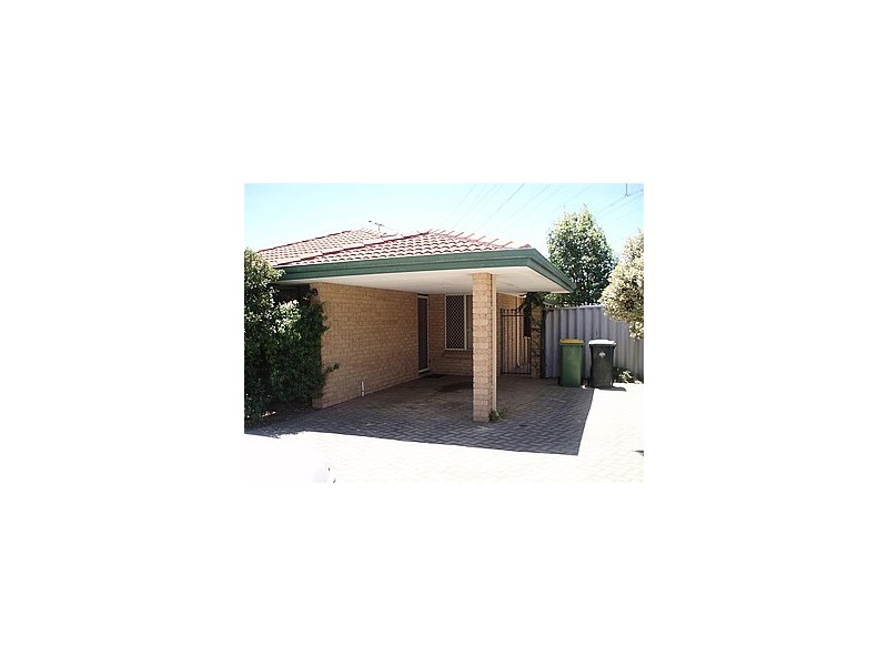 2/16 Rambutan Pl, South Lake WA 6164