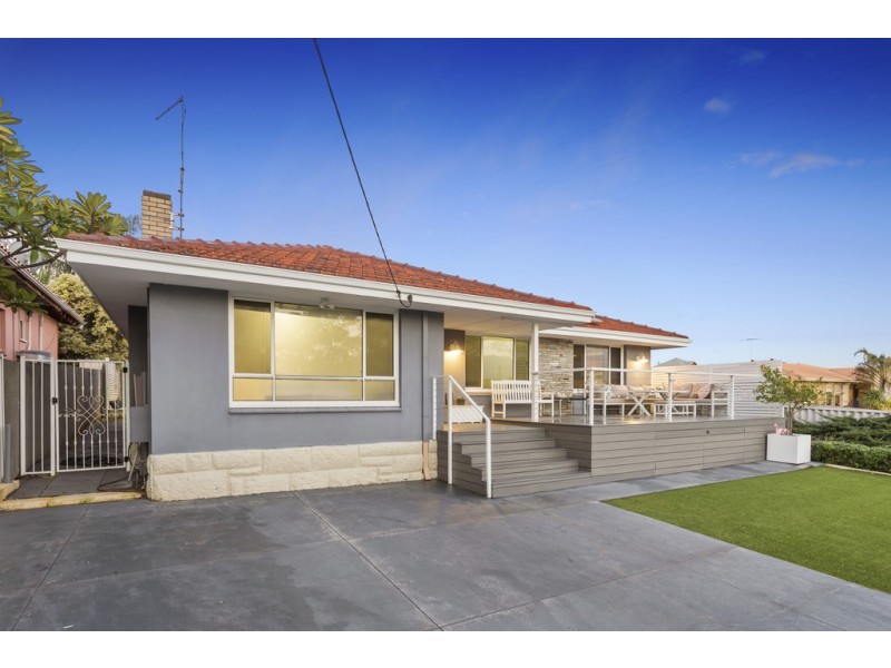 10 Strode Avenue, Hamilton Hill WA 6163