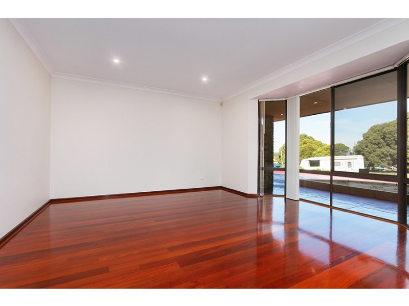 53 Townsing Road, Kardinya WA 6163