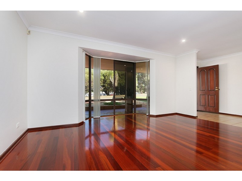 53 Townsing Road, Kardinya WA 6163