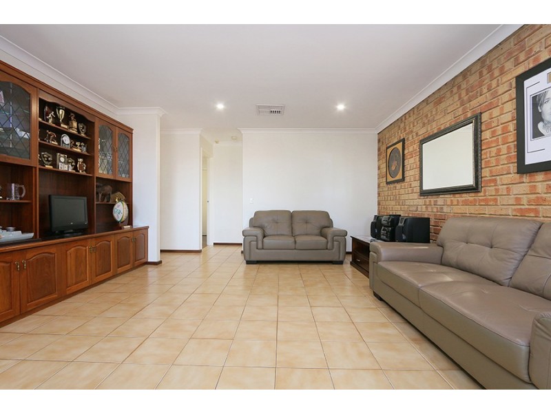 53 Townsing Road, Kardinya WA 6163