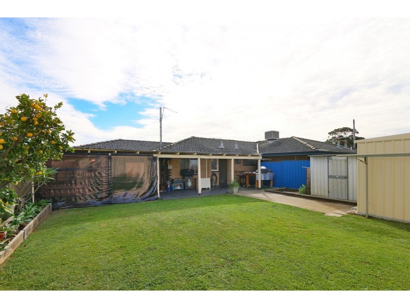 1B Bellairs, Kardinya WA 6163