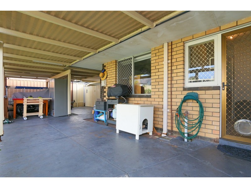 1B Bellairs, Kardinya WA 6163