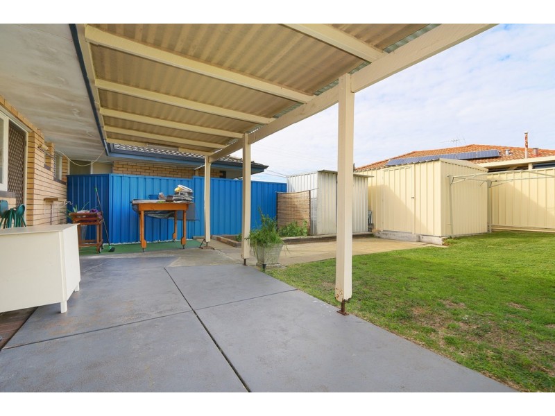 1B Bellairs, Kardinya WA 6163