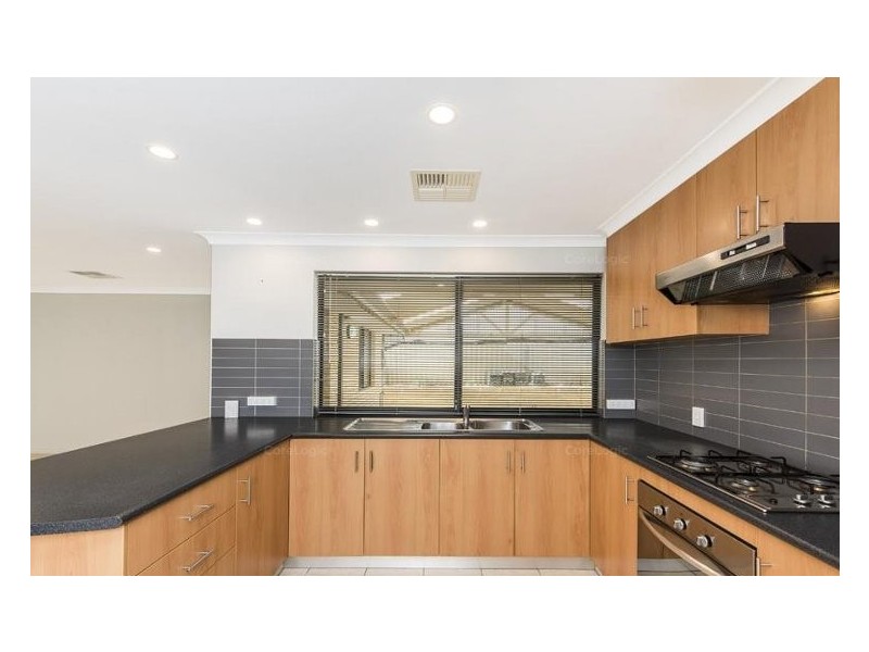 6 Helena Place, Hamilton Hill WA 6163