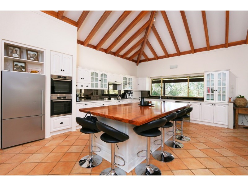 26 Casella Place, Wandi WA 6167