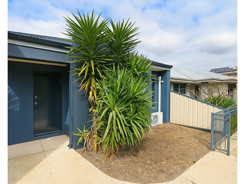 3 Oak Ridge Meander, Success WA 6164