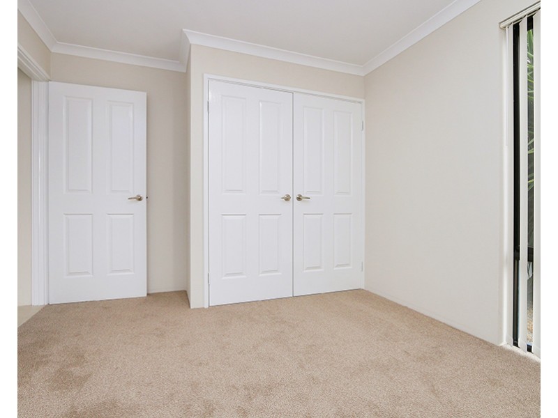 3 Oak Ridge Meander, Success WA 6164