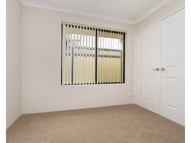 3 Oak Ridge Meander, Success WA 6164