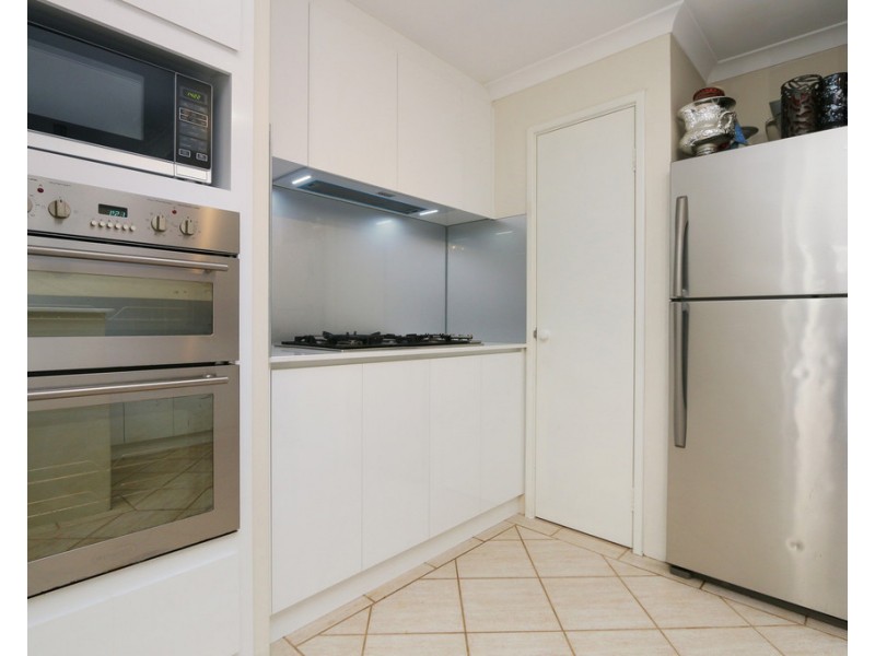 12 Waring Way, Kardinya WA 6163