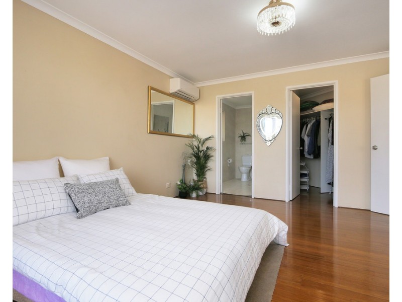 12 Waring Way, Kardinya WA 6163