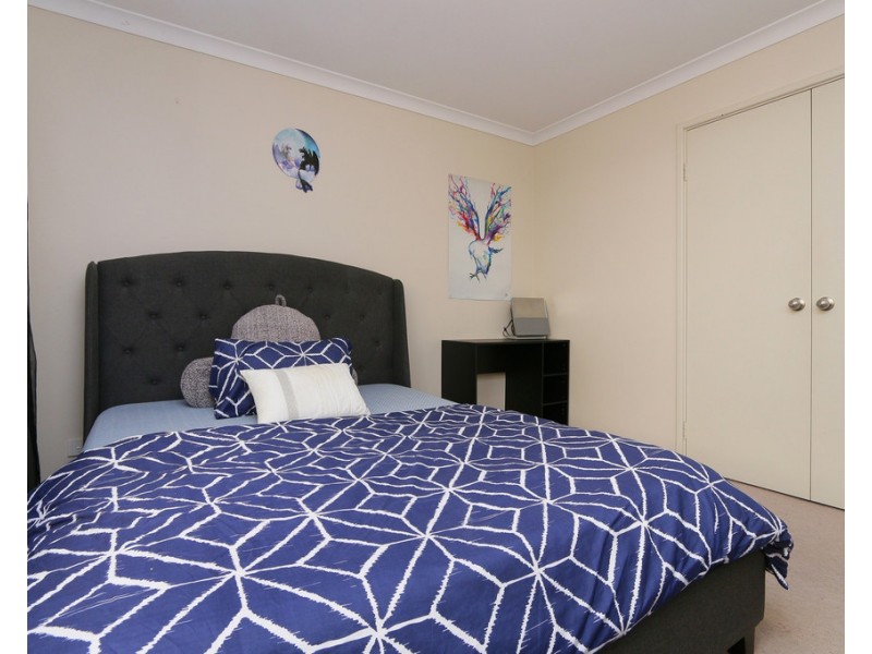 12 Waring Way, Kardinya WA 6163