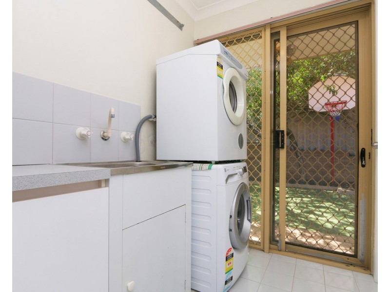 12 Waring Way, Kardinya WA 6163