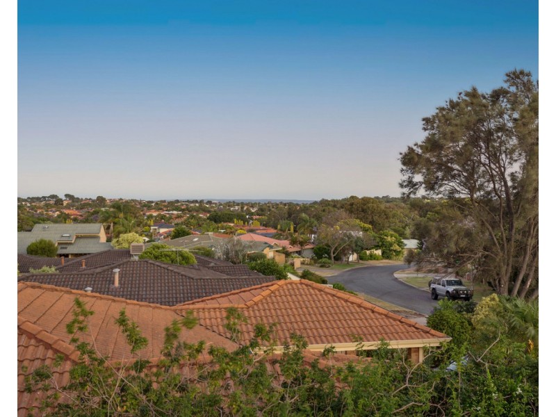 12 Waring Way, Kardinya WA 6163