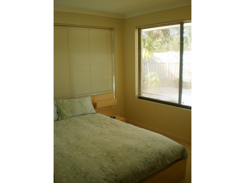 8 Silvereye Court, Beeliar WA 6164