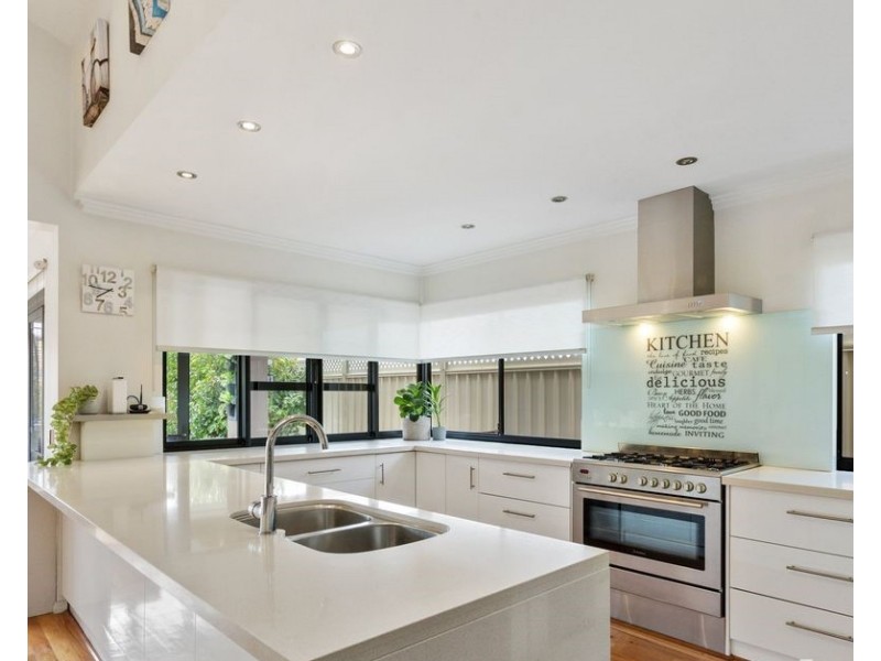 119a South Street, Beaconsfield WA 6162