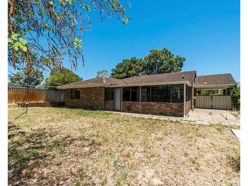 18 Corbett Way, Booragoon WA 6154
