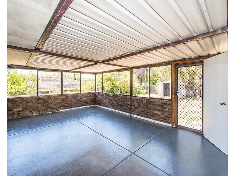18 Corbett Way, Booragoon WA 6154