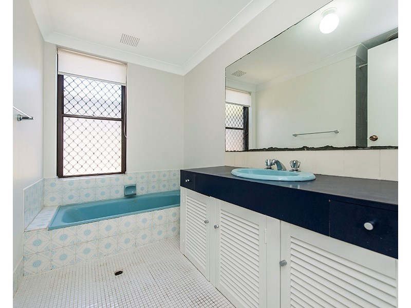18 Corbett Way, Booragoon WA 6154