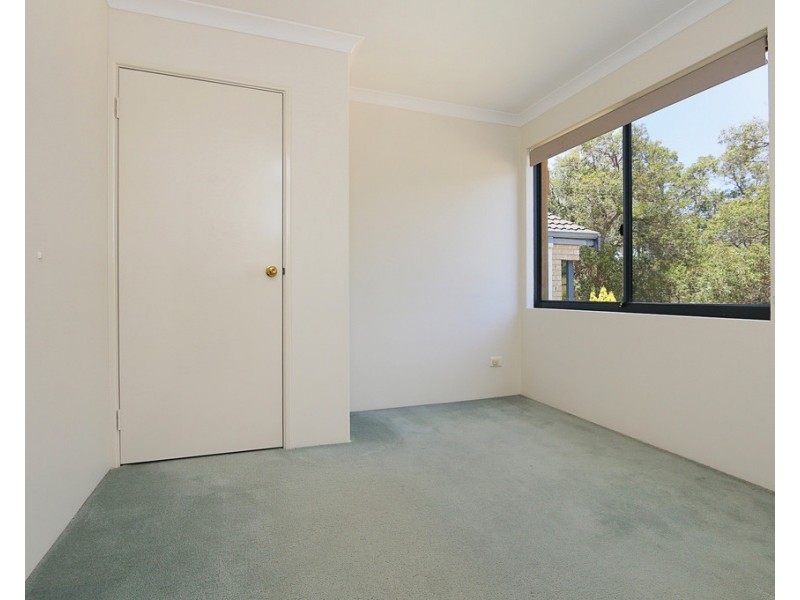 130 Gilbertson Road, Kardinya WA 6163