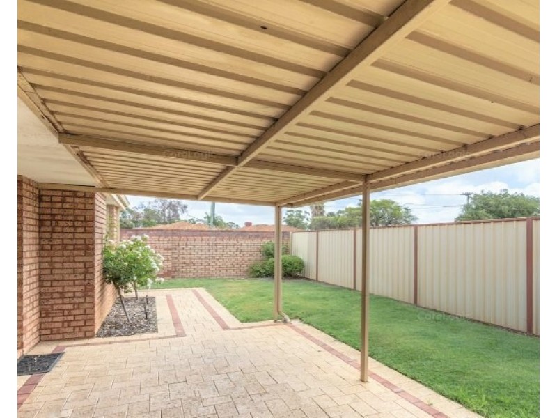 4/7 Tarun Court, Cannington WA 6107