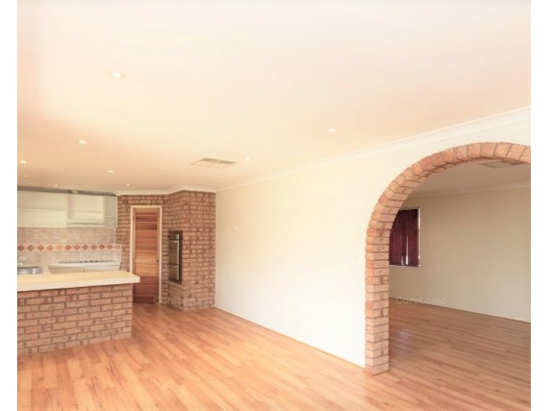 4/7 Tarun Court, Cannington WA 6107