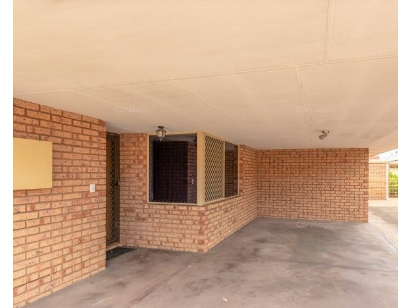 4/7 Tarun Court, Cannington WA 6107