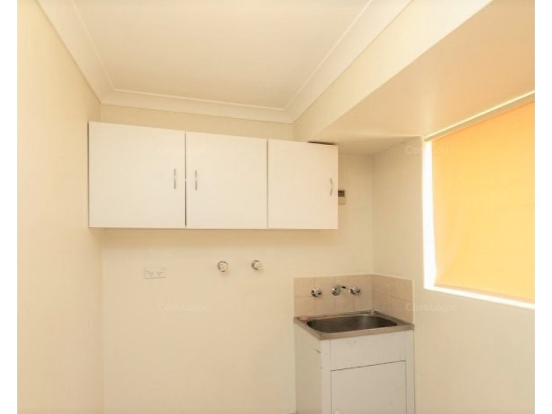 4/7 Tarun Court, Cannington WA 6107