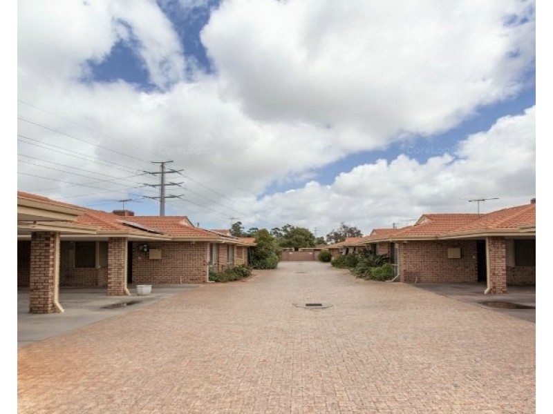 4/7 Tarun Court, Cannington WA 6107