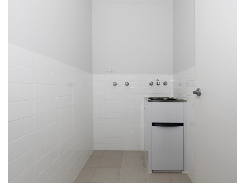 2/7 College Corner, O’connor WA 6163