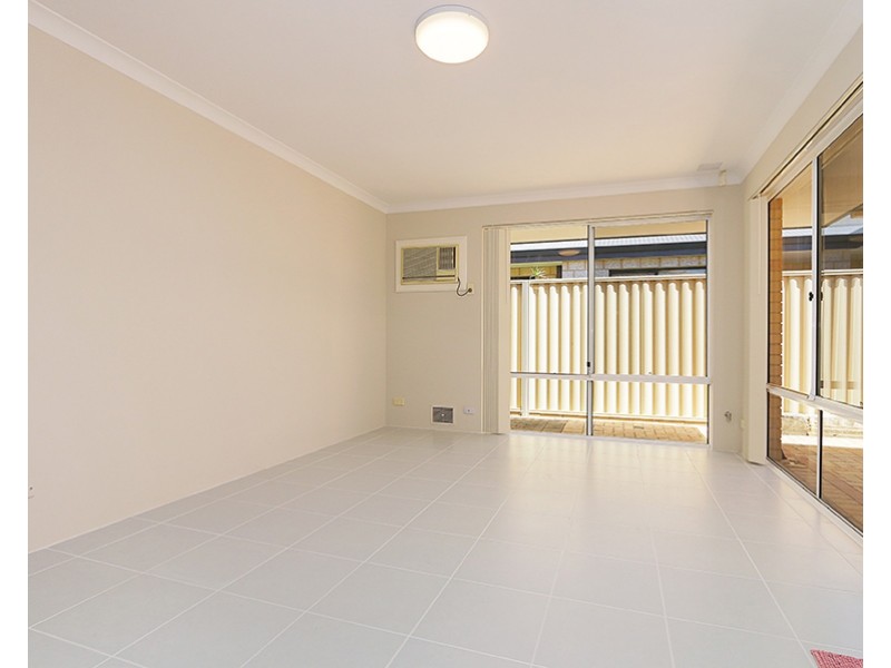 40a Crossland Way, Kardinya WA 6163