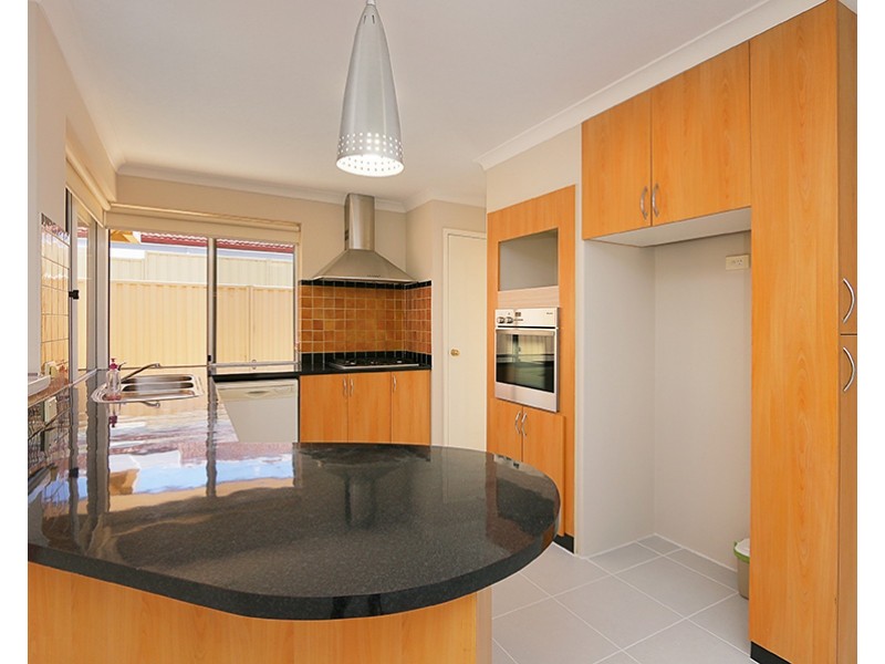 40a Crossland Way, Kardinya WA 6163