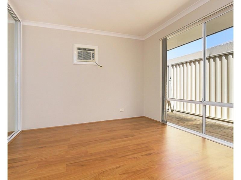 40a Crossland Way, Kardinya WA 6163