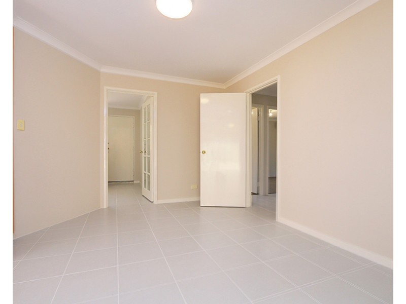 40a Crossland Way, Kardinya WA 6163