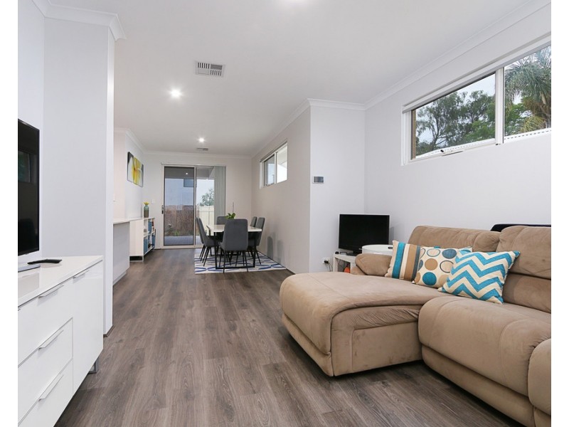 4B Dunford Street, Willagee WA 6156