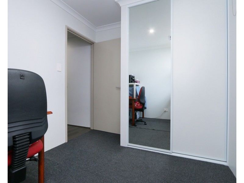 4B Dunford Street, Willagee WA 6156